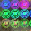Hologramas autoadhesivos