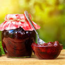 ¿Dónde depositas la tapa metálica de un tarro de vidrio para reciclarla?